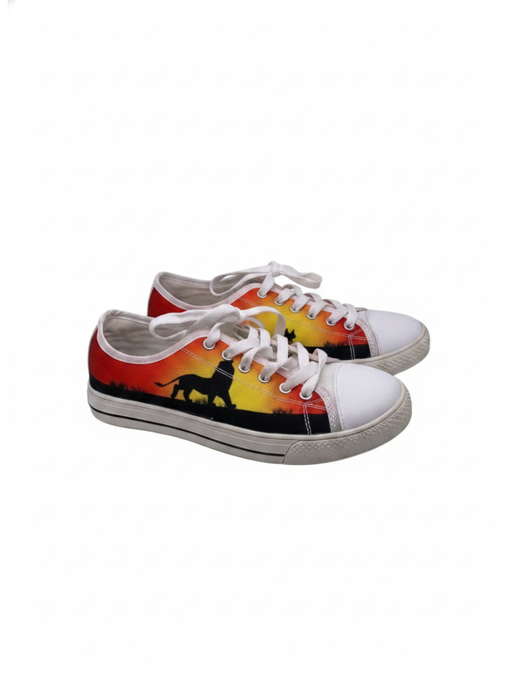Lion King Casual Low-Top Sneakers with Silhouette Design